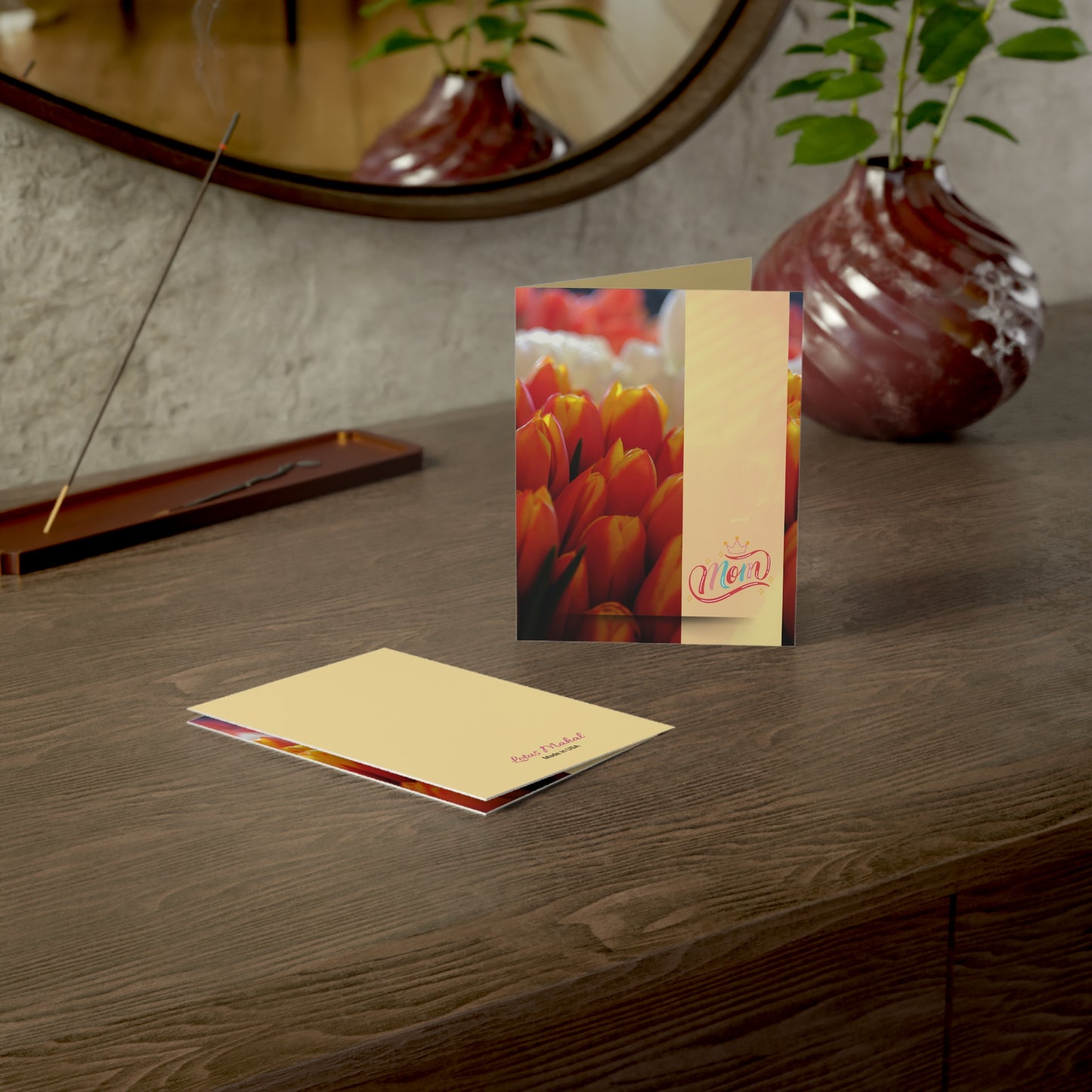 Mother's embrace Bouquet Design Greeting Cards